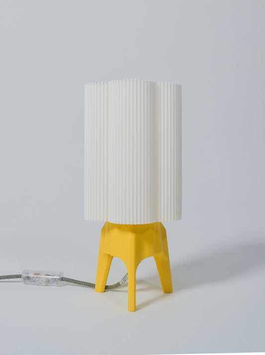 Stelliform Light, Yellow